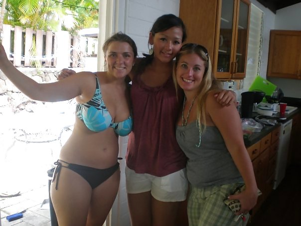Splendide troie del college in bikini
 #6604197