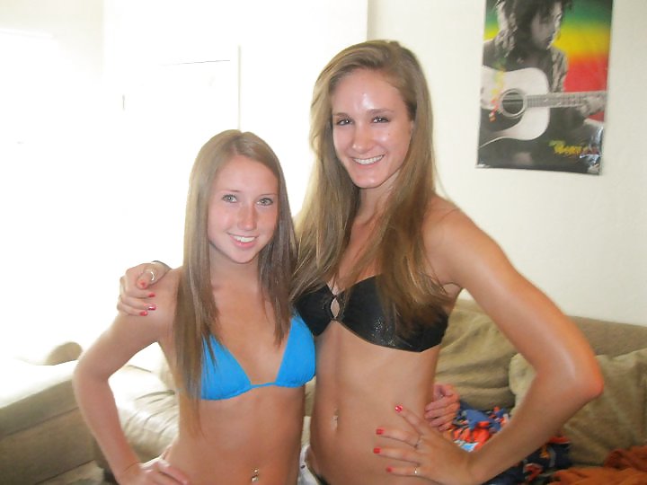 Gorgeous College Sluts In Bikinis #6604591