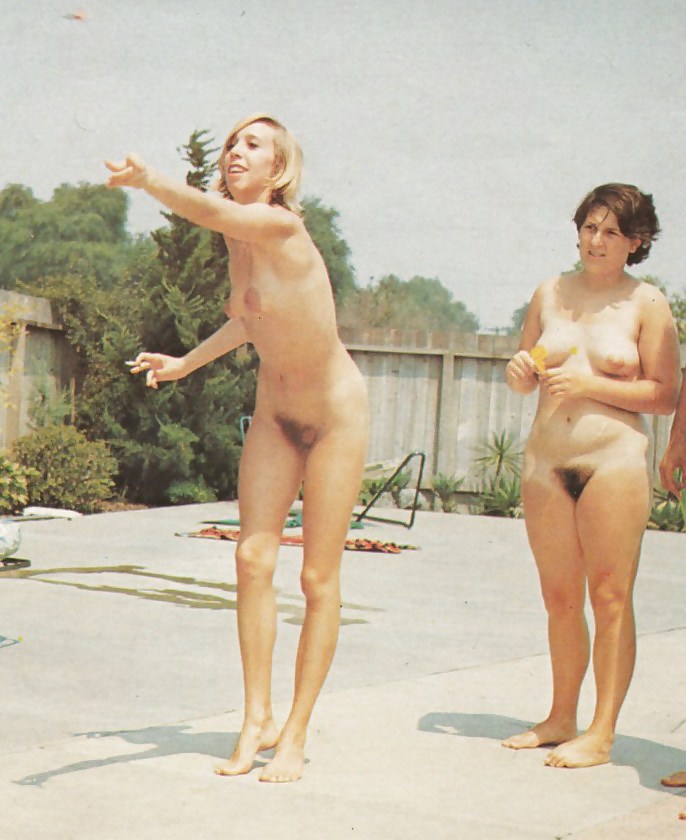 Vintage Nudisten 3: Teens & Milfs Natürliche Titten & Muschi #21243018
