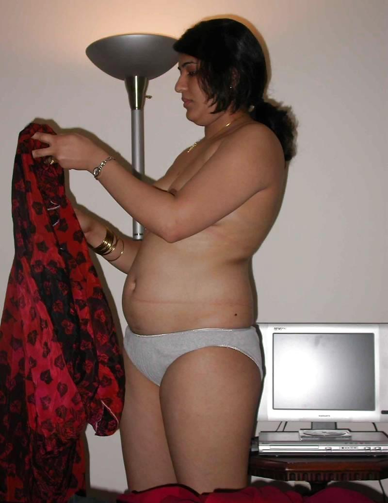 Neha and her mates #9610044