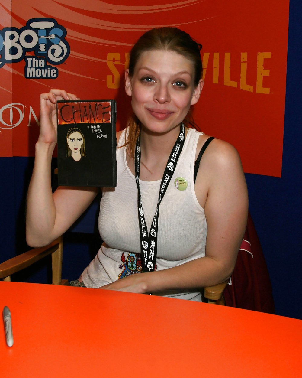 Amber Benson  #10081740