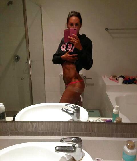 Les Femmes Selfshot De Remise En Forme #19645016