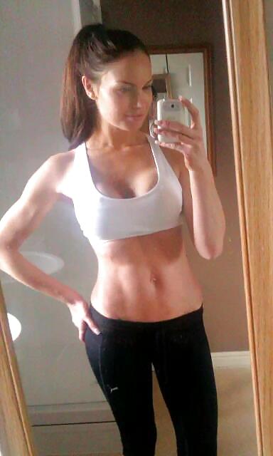 Selfshot Fitness Frauen #19645134