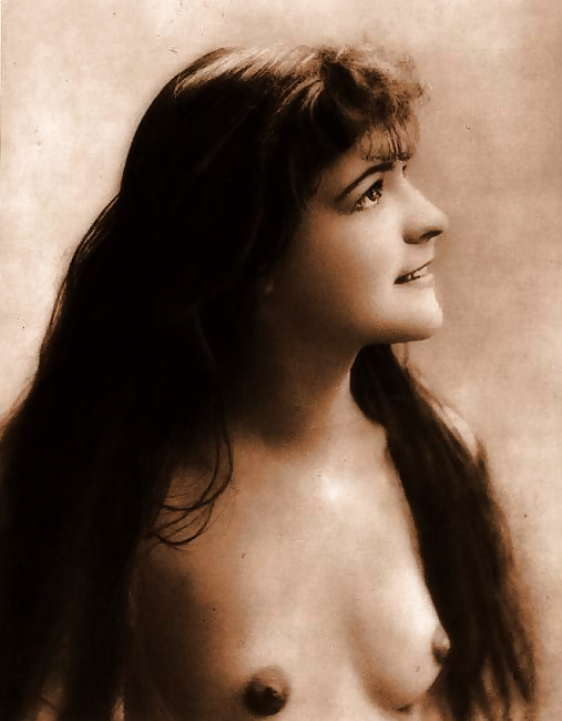 Foto erotica d'epoca 1 - vari artisti c. 1880
 #6062402
