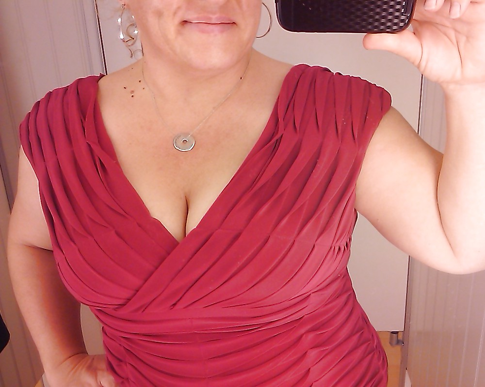 La mayor parte de la ropa...
 #6961278