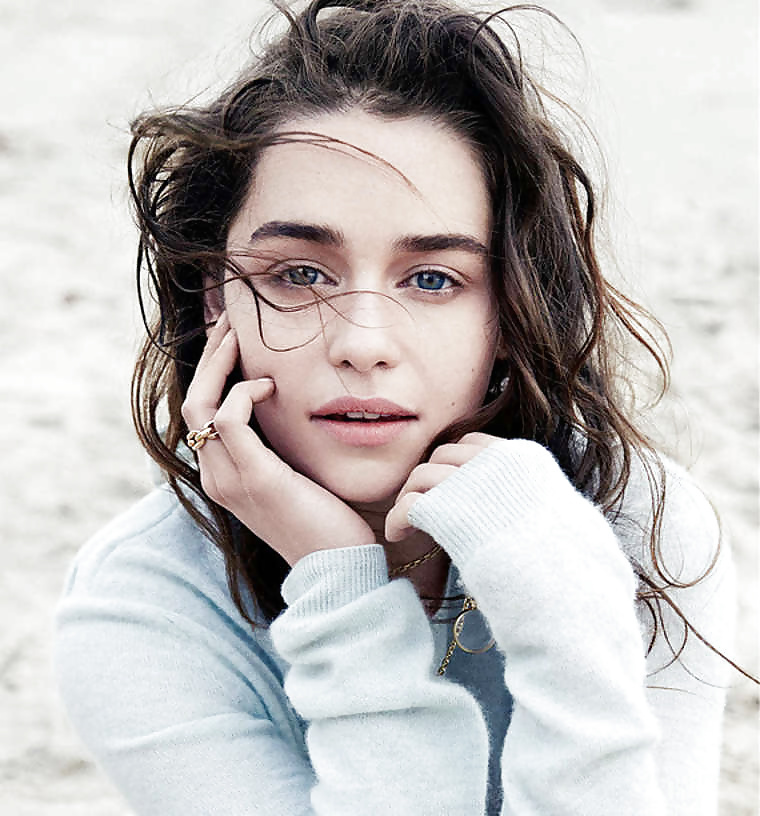 Emilia clarke collezione
 #3484572