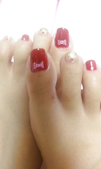 Rumi's toenail collection #19121558