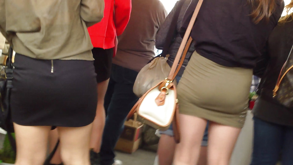 Teen girl in short tight skirt with nice ass & butt #9338284