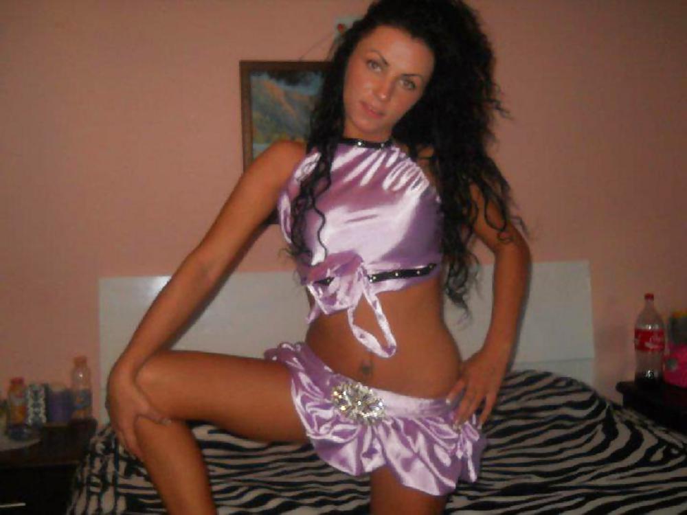 Romanian girl: Andreea #19138872