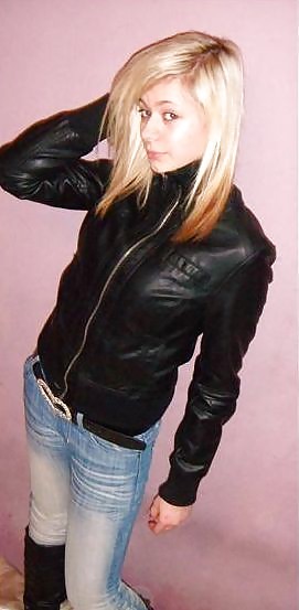 ジーンズ姿の女王たち
 #8861228