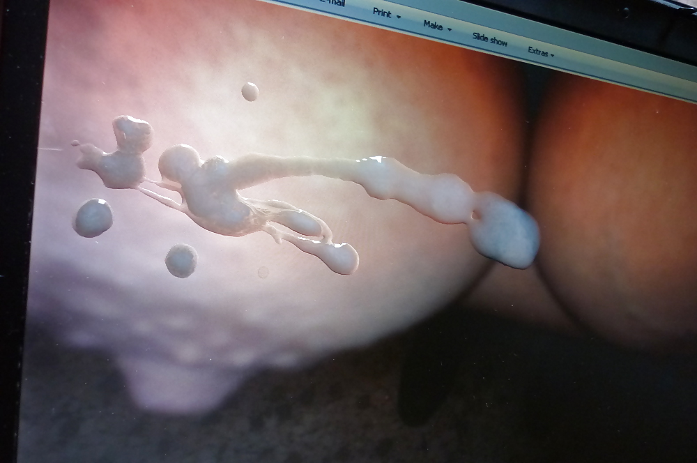 Trelainomai28's wife's tits jizzed   #3691505