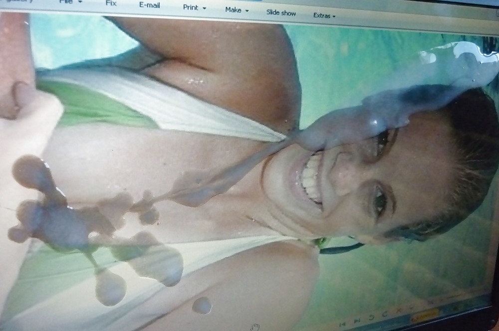 Does spunk float ?LOL #3492998