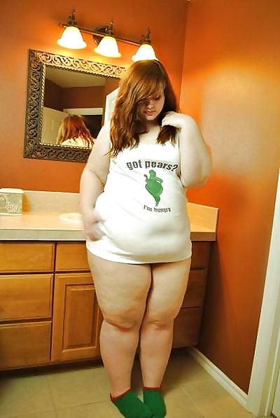 AWESOME FAT GIRLS #20932293