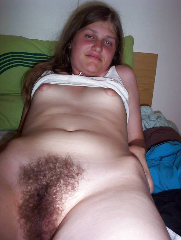 Hairy pyssu Olga #12456767