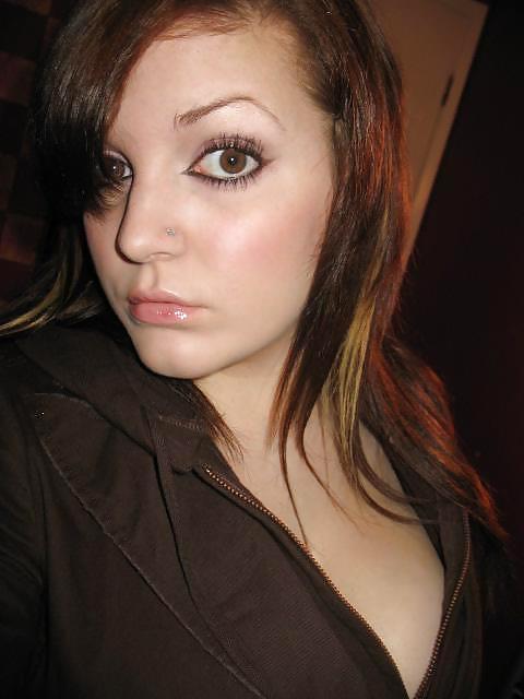 Smoking Hot Brunette Camgirl (Busty winter) Photo Gallery #2 #435969