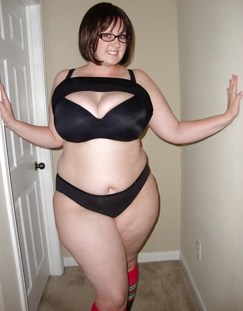 Chicas grandes divirtiéndose
 #4979199