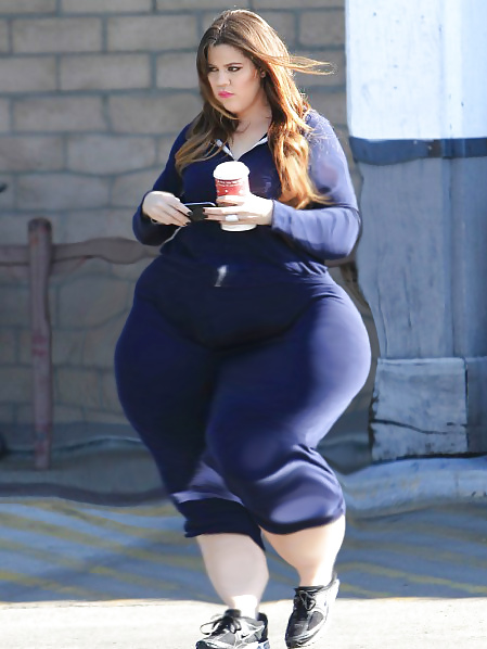 Chicas grandes divirtiéndose
 #4979304