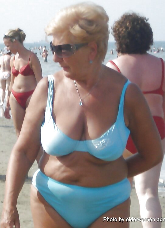 Swimsuits bikinis bras bbw mature dressed teen big huge - 43 #10488657