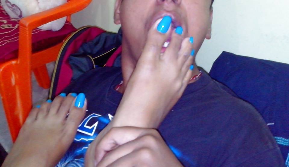 Leckt Mich Meine Gf Reshma Füße #21854059