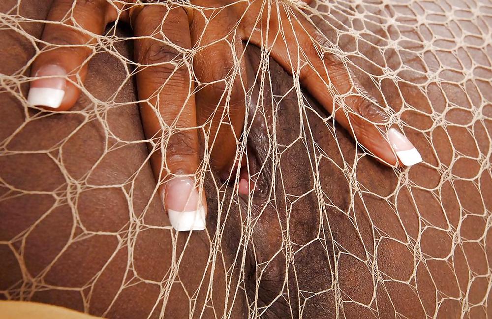 EBONY BEAUTY - CHRISTIAN #9951886