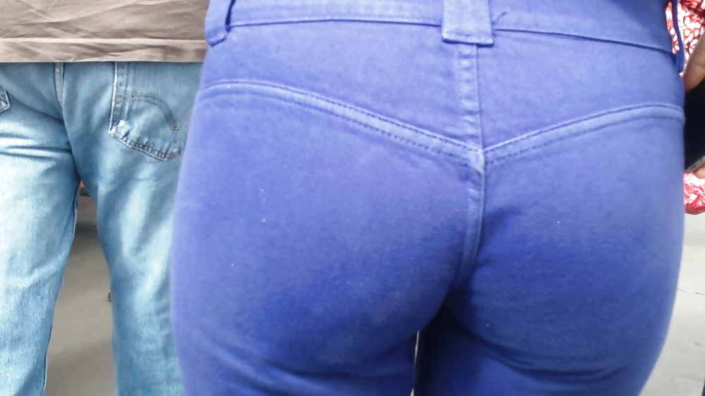 Beautiful teen butt & ass in jeans up close  #7339222