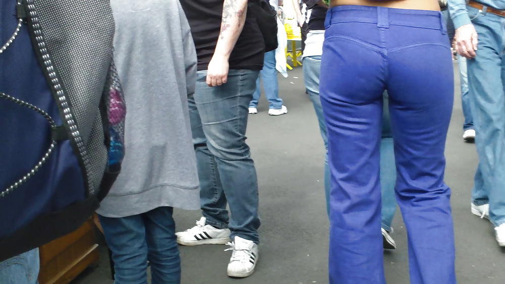 Beautiful teen butt & ass in jeans up close  #7339497