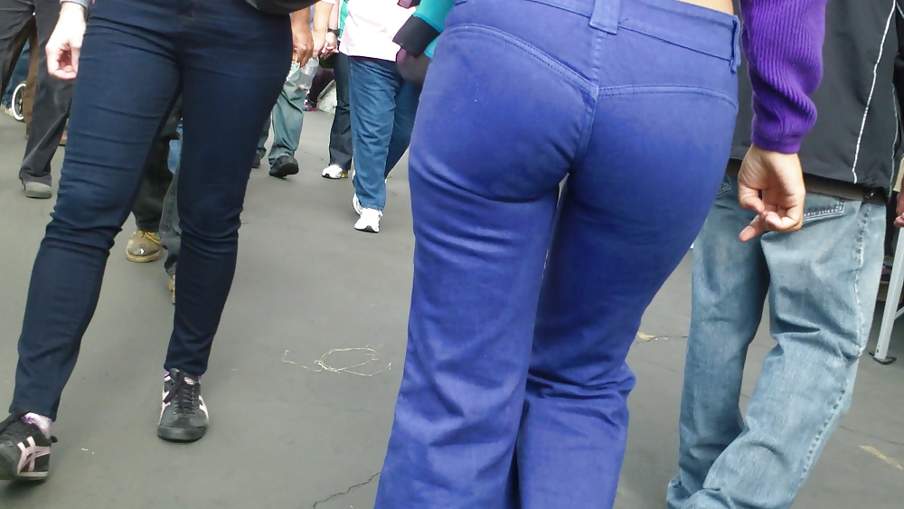 Beautiful teen butt & ass in jeans up close  #7339537