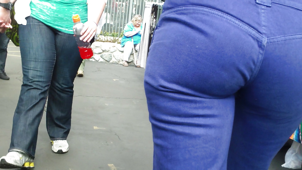 Beautiful teen butt & ass in jeans up close  #7339547