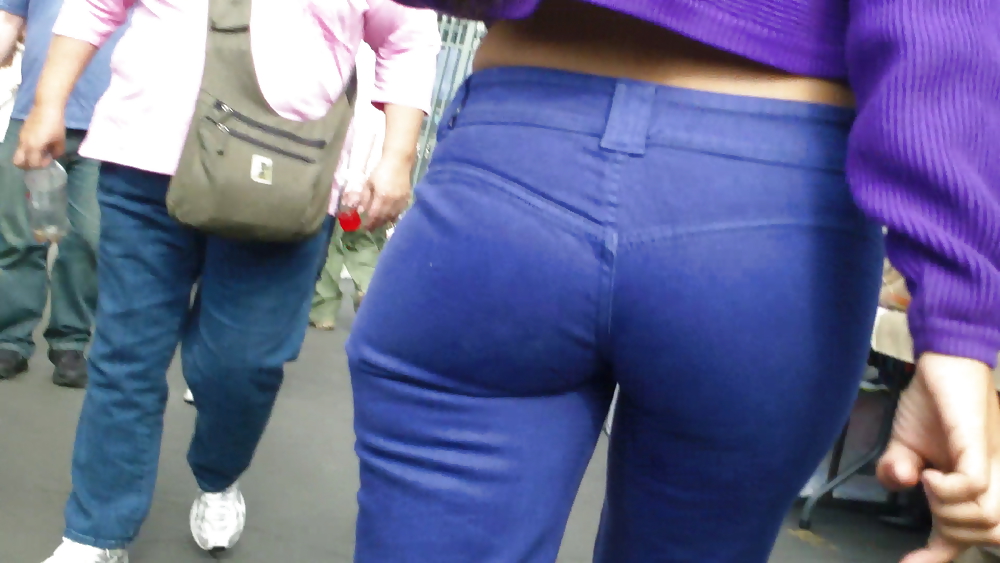 Beautiful teen butt & ass in jeans up close  #7339641