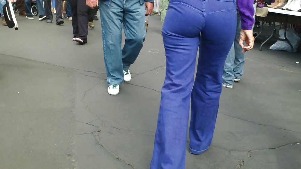 Beautiful teen butt & ass in jeans up close  #7339742