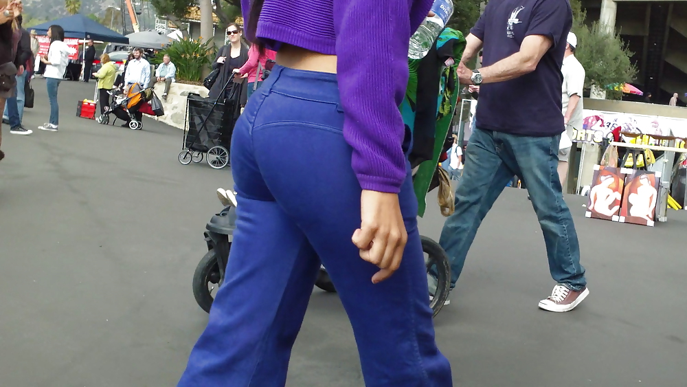 Beautiful teen butt & ass in jeans up close  #7339936