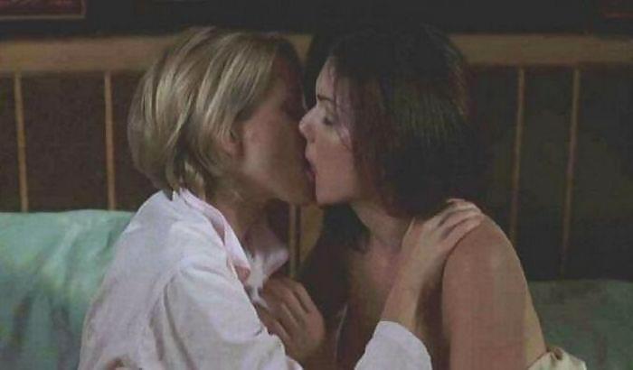 Lesbian Kisses 2 #21865444