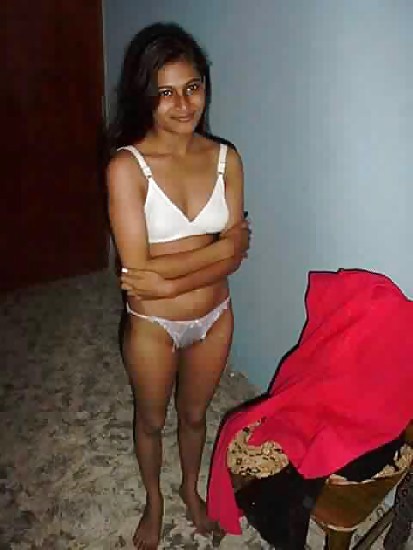 Indian teen nude 18 #3194071