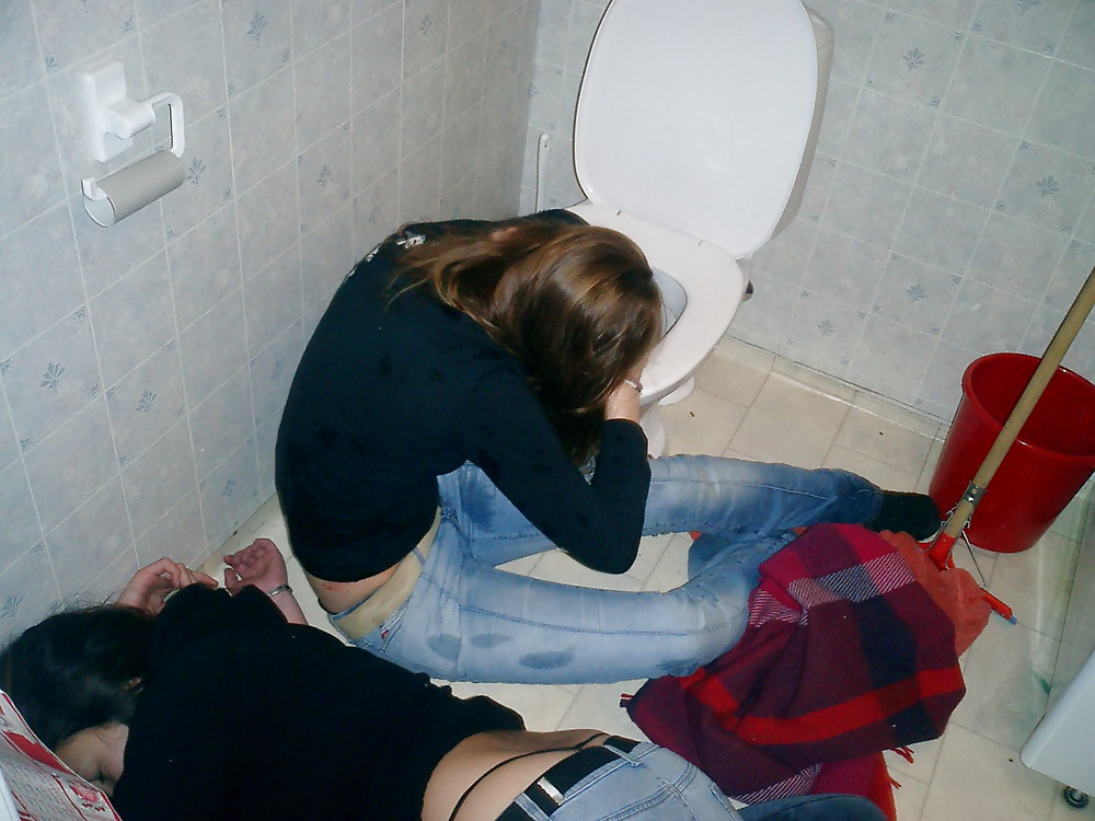 öffentliche Nacktheit #10740619