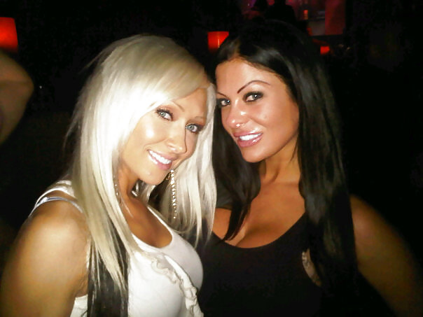 フェイスブックで見つけたトニヤ
 #3281856