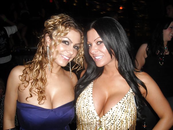 フェイスブックで見つけたトニヤ
 #3281886