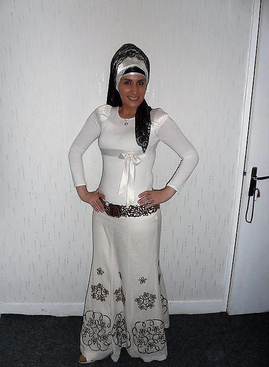 Turbanli hijab árabe, turco, asiático desnudo - no desnudo 14
 #15595742