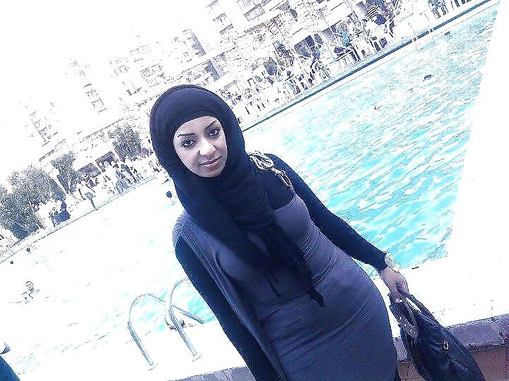 Turbanli hijab arab, turkish, asia nude - non nude 14
 #15596102