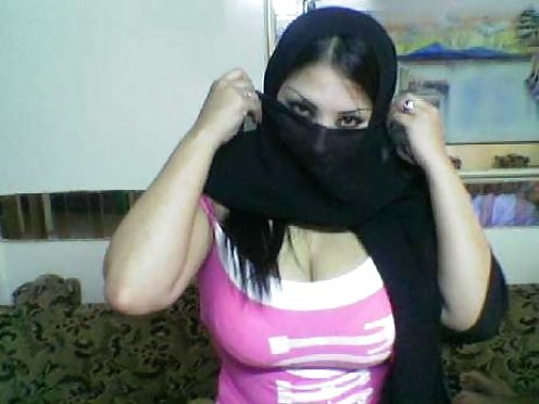 Ragazze indiane e arabe
 #7679921