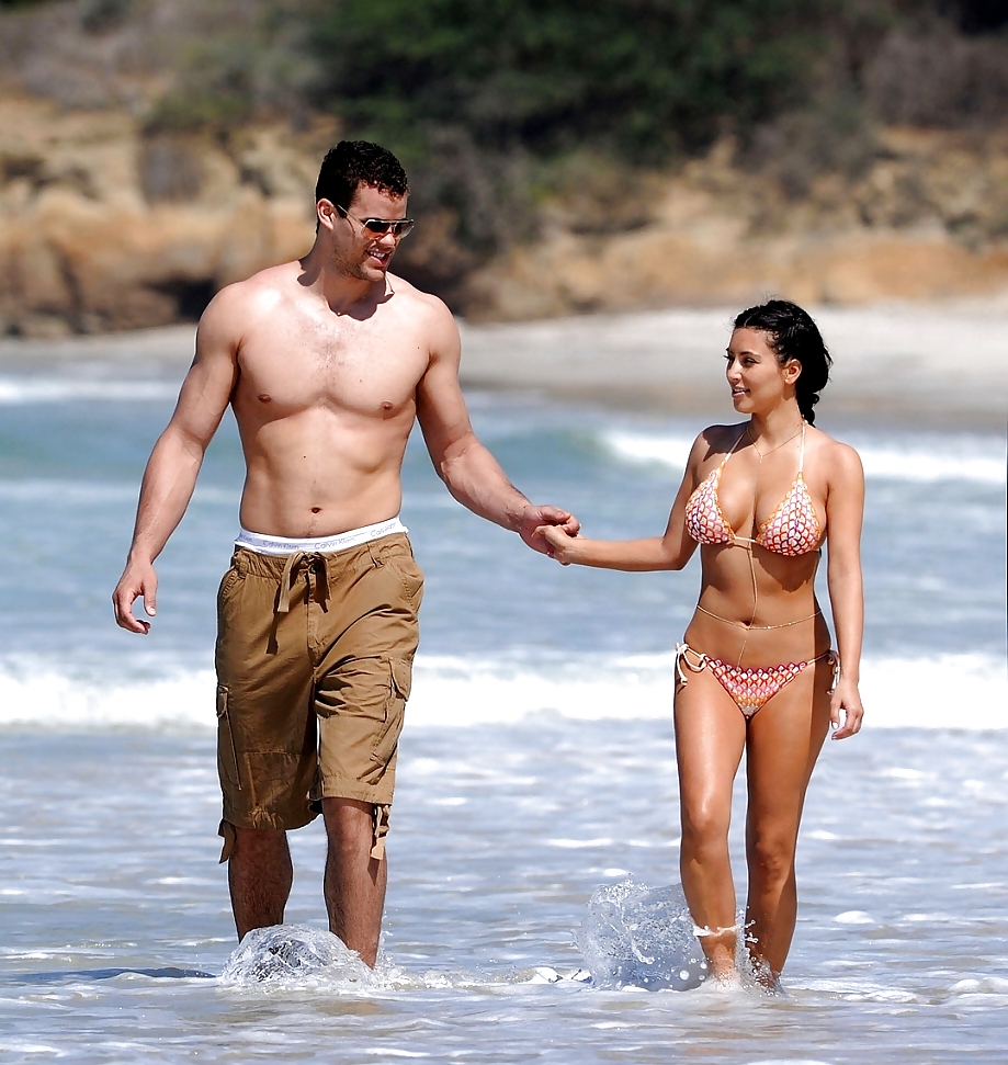 Kim Kardashian Bikini Candids in Mexico #3729570