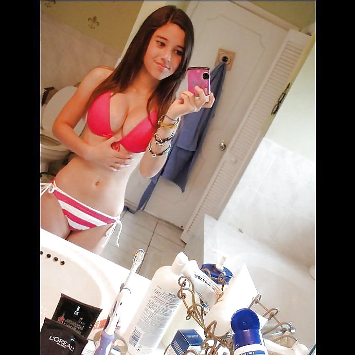 Week end babes
 #8919131