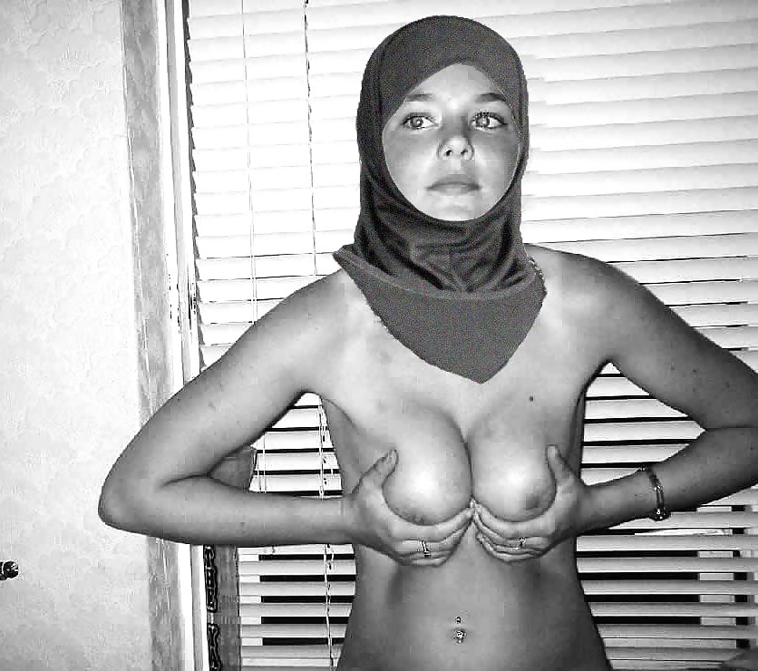 Salopes Hijab #7044708