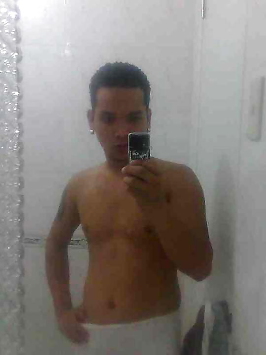 Meeeeeeeee..........
 #10546590