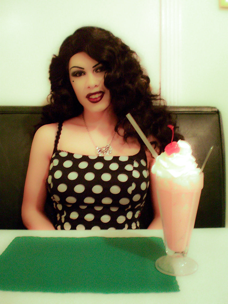 Tg glamour
 #13253367