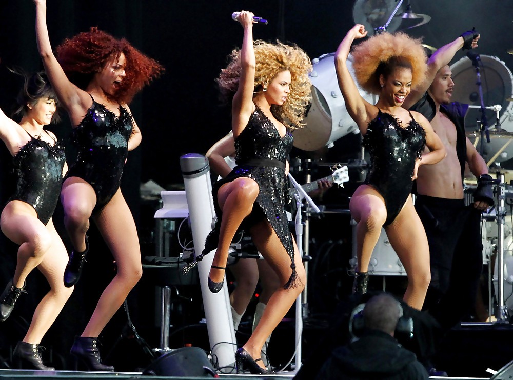 Beyonce si esibisce al t nel parco festival in Scozia
 #4625118