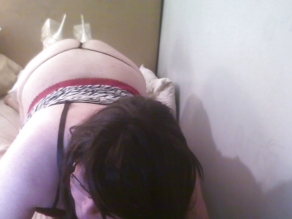 Who wants me?? XD #8380344