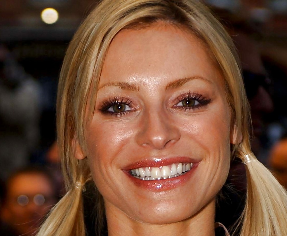 Tess daly
 #6163895