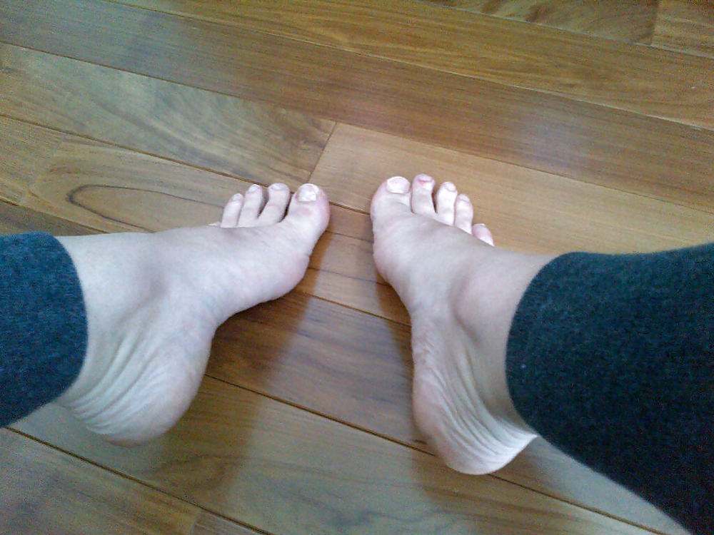 Legging feet and dildo!! enjoy! part 2 #15492394