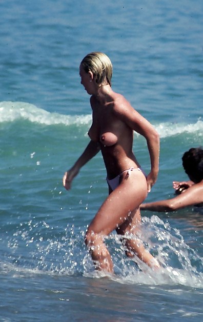 Beach nude babes #16844982