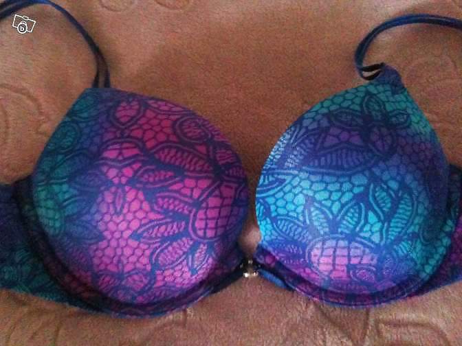 Push padded bras are awesome #10226430